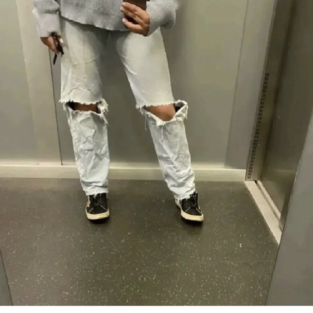 Asss snygga, passar till allt och formar kroppen. Jeans & Byxor.