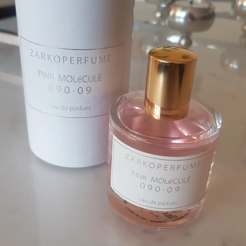 Parfym Zarkoperfume Pink Molécule  50ml använd en gång . Övrigt.
