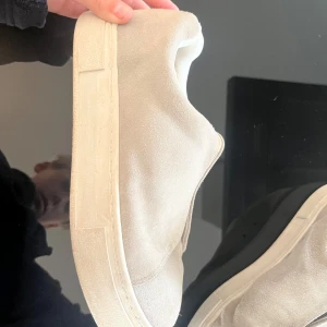 Gråa eytys - Väldigt bra skick  Storlek 42