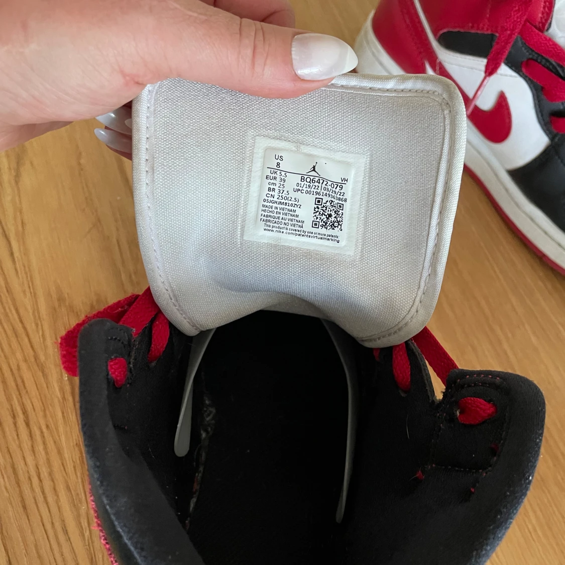 Nike Air Jordan 1 mid  - 91