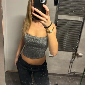 Glittrig festtopp - strl xs🖤🩶