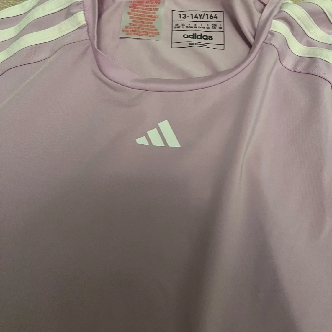 Två addias tröjor - 91