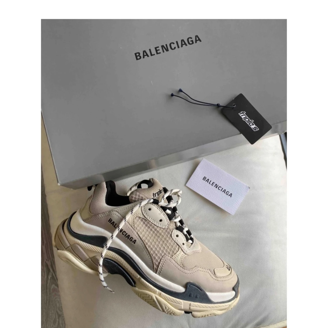 Balenciaga Triple S - 90