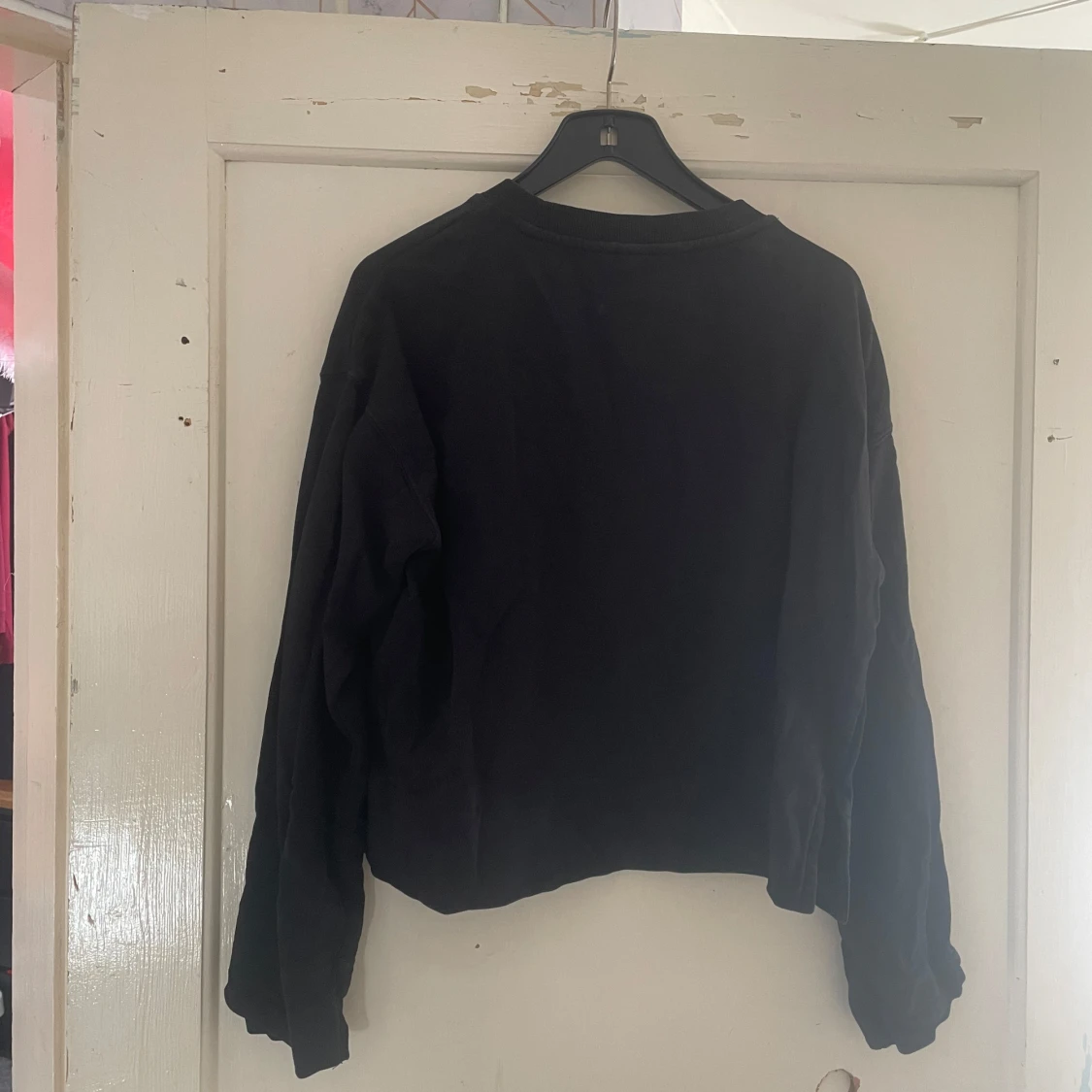 Svart tröja från Basic - 90