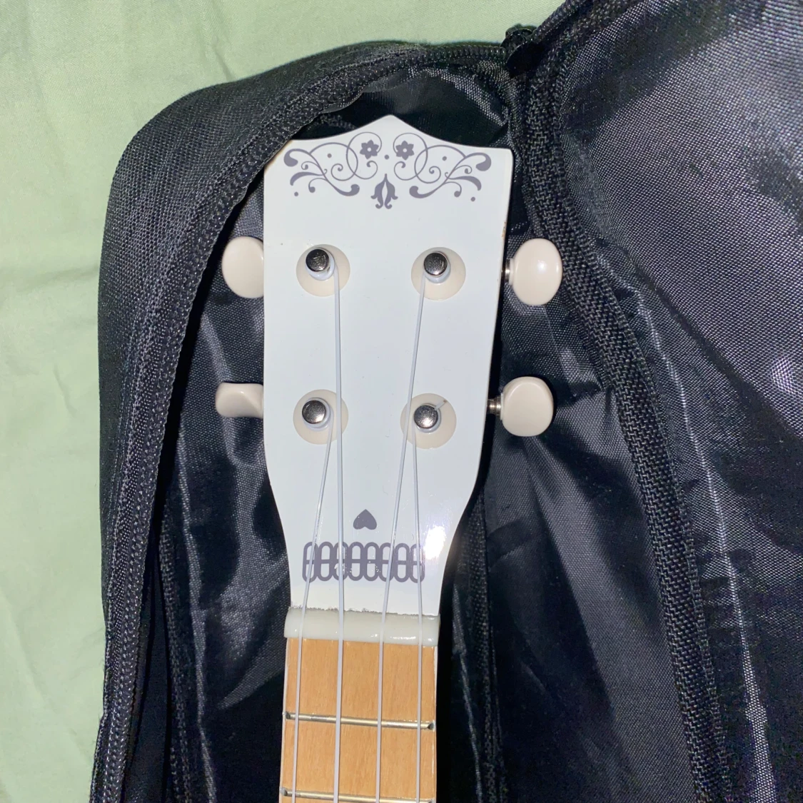 Ukulele day of the dead🤍🖤💀 - 1