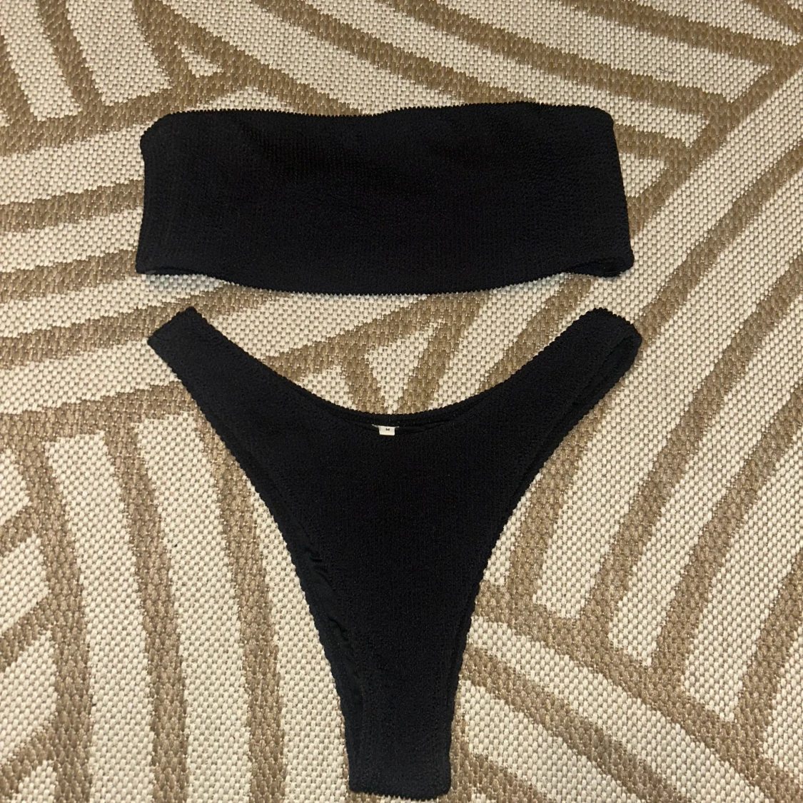 Svart bikini från Junkyard