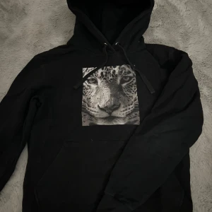 hoodie - kommer ej till användning 