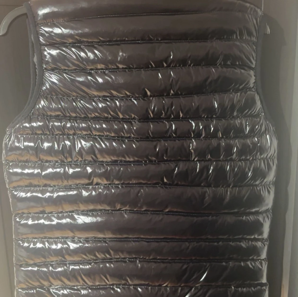Svart dunväst från Moncler - 91