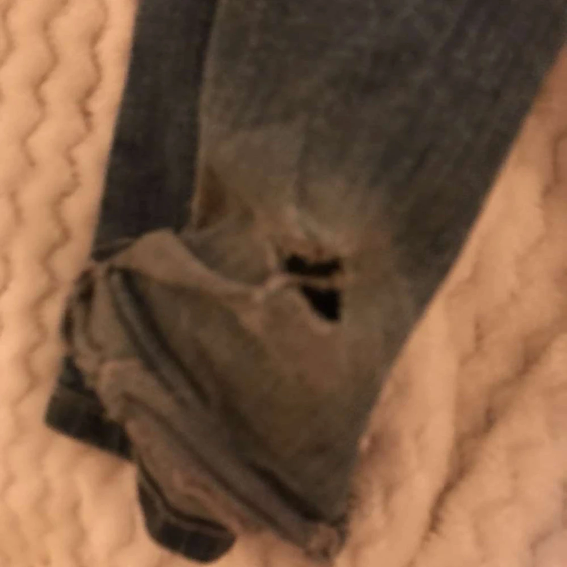 Blå jeans med broderade detaljer från Crazy Age - 92