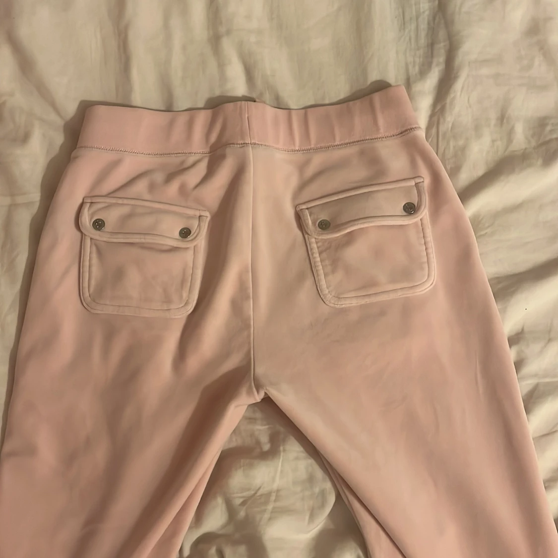 Rosa mjukisbyxor från Juicy Couture - 90