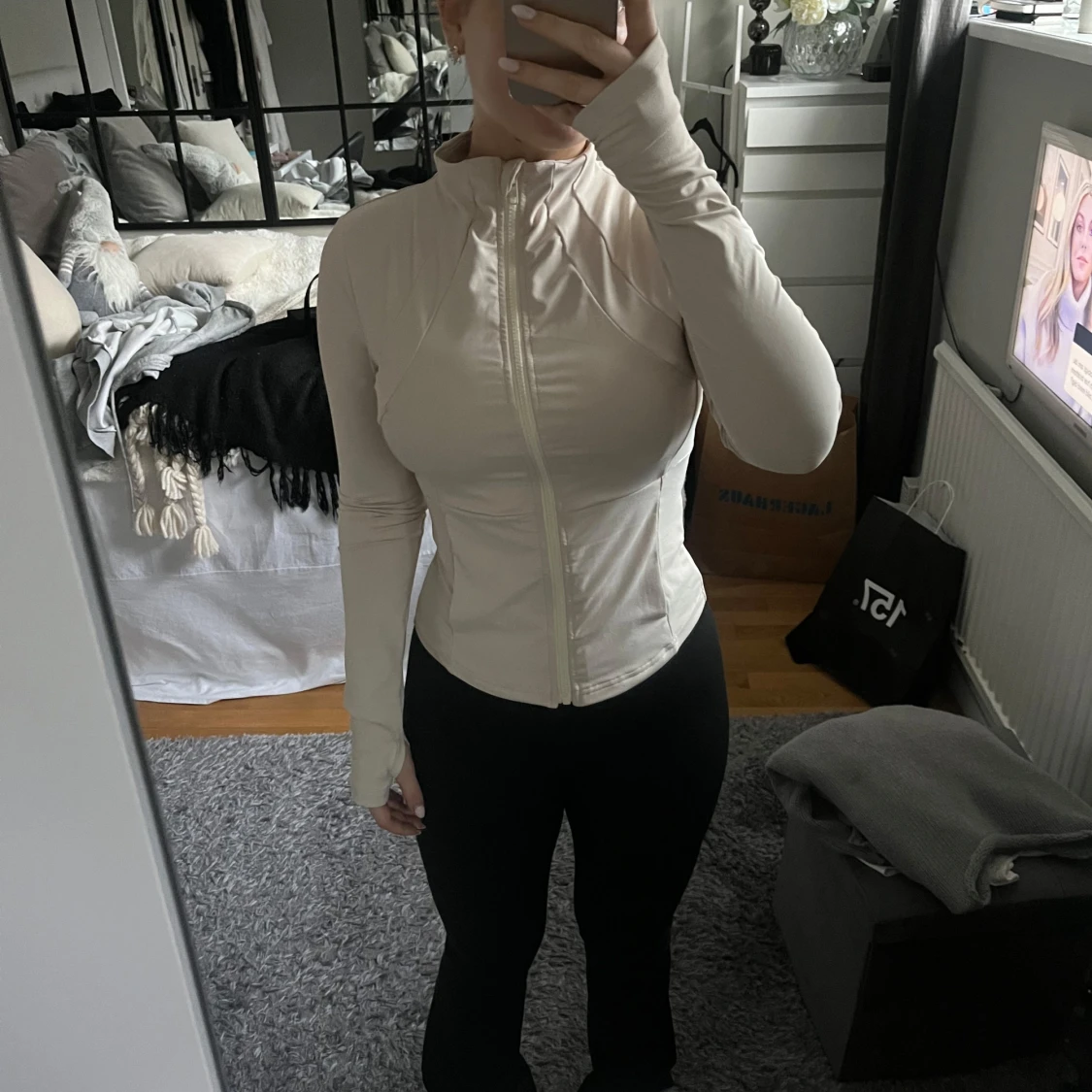 Beige långärmad tröja med dragkedja - 90