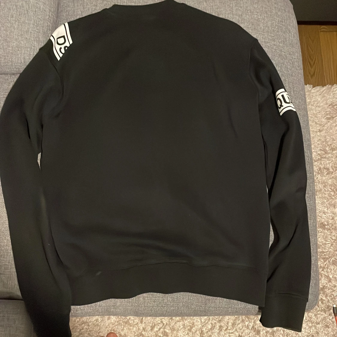 Svart tröja från Dsquared2 - 90