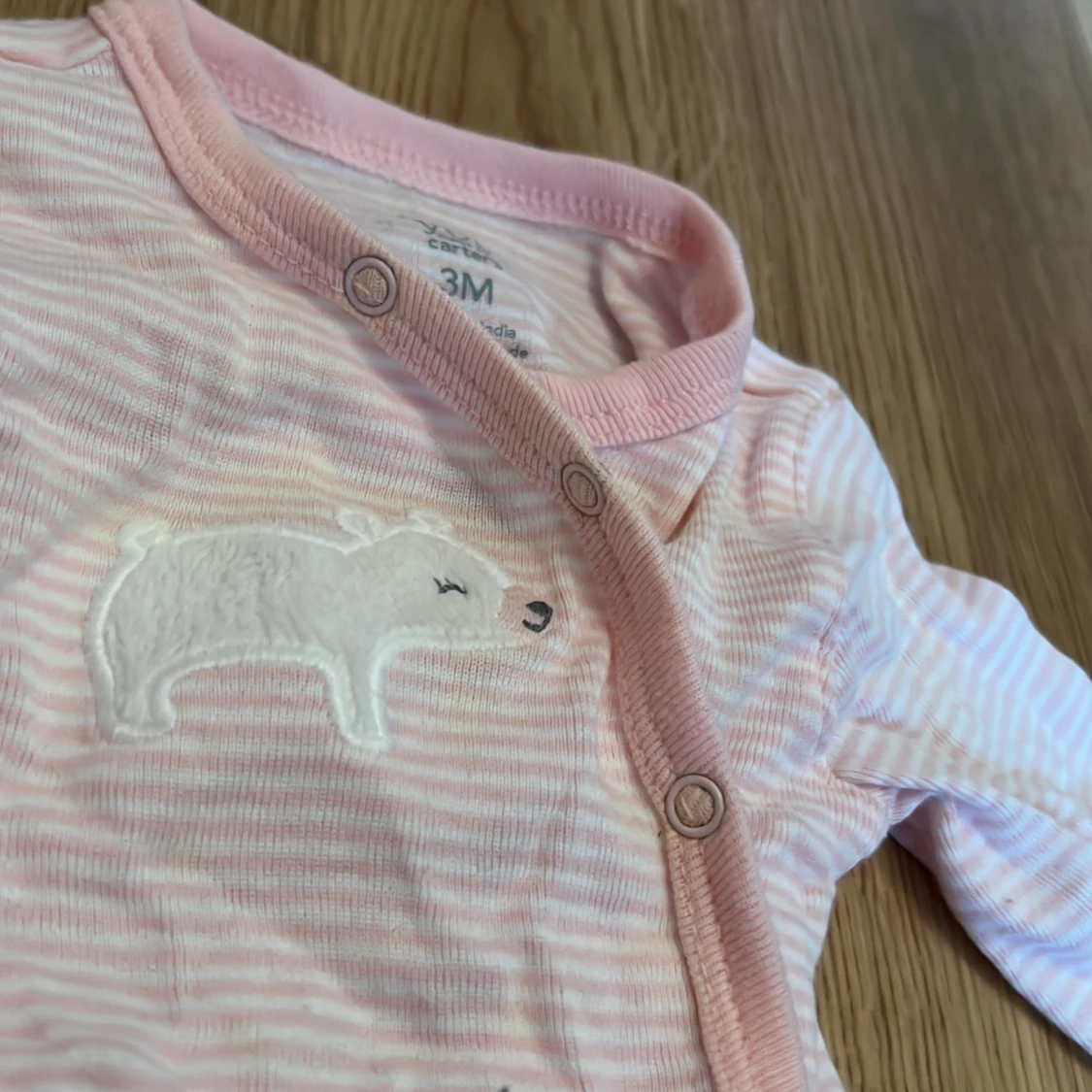 Rosa randig babytröja från Just One You - 90