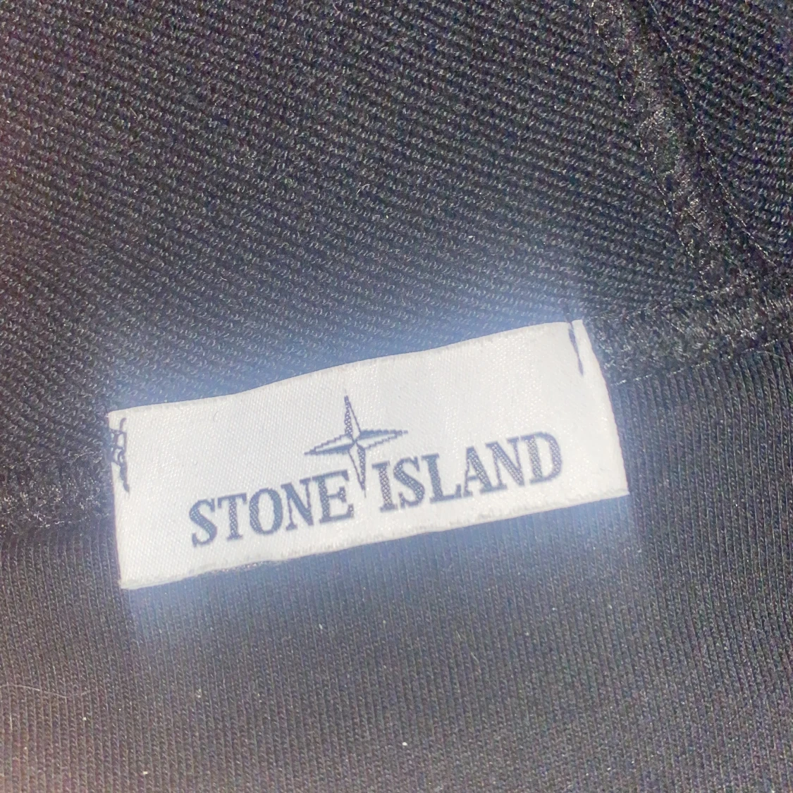 Svart hoodie från Stone Island - 2