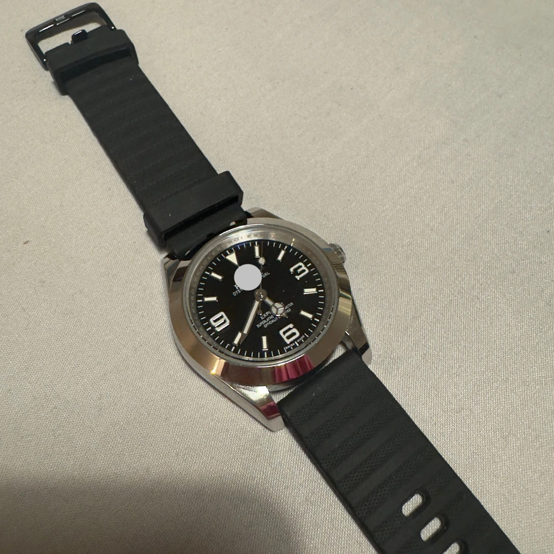 Explorer klocka med svart armband - 1