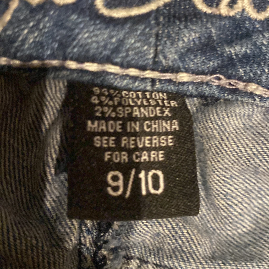 Blå Ariya jeans med broderade fickor - 2