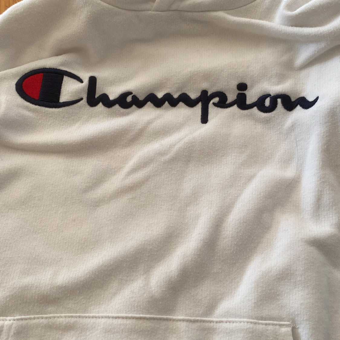 Vit hoodie från Champion - 3