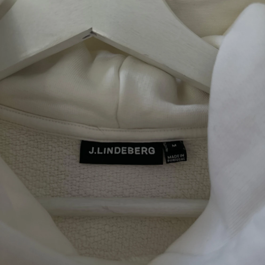 Vit hoodie från J.Lindeberg - 3