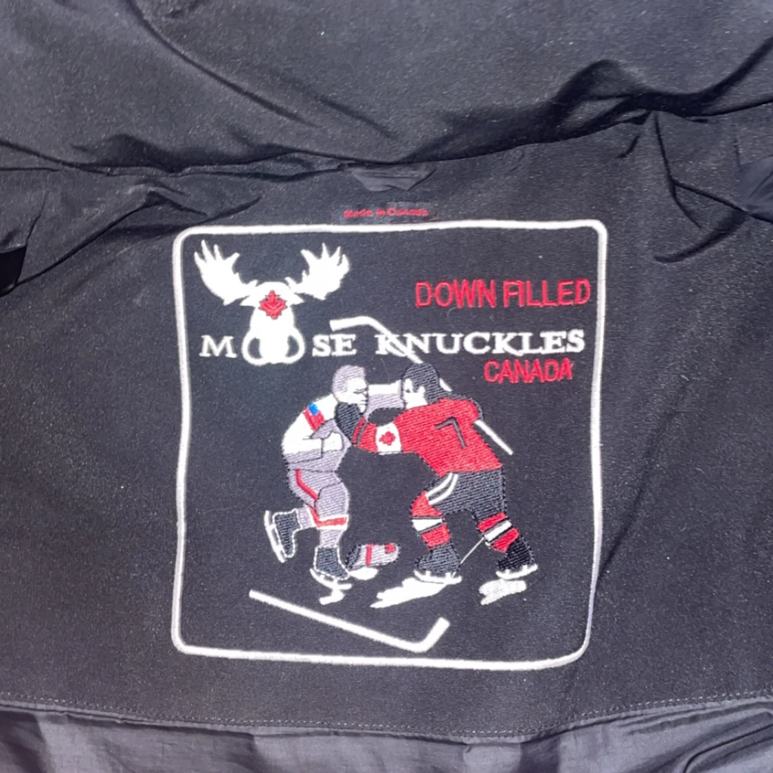 Svart dunjacka från Moose Knuckles - 4