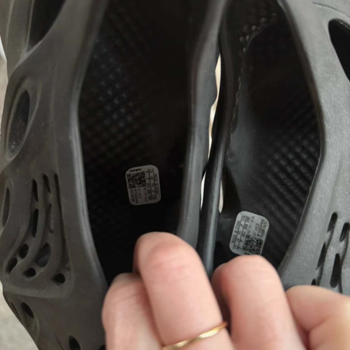 Yeezy Foam Shoes - 91