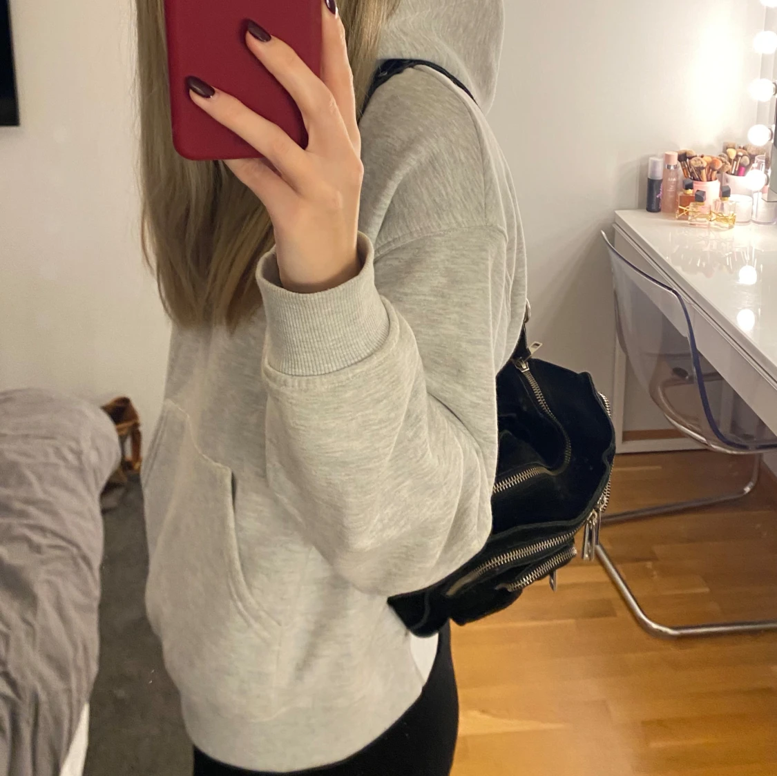 Svart väska ifrån Nunoo  - 93