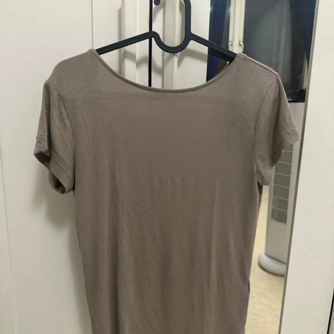 Beige kortärmad topp