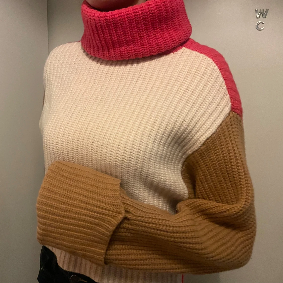 Beige och rosa stickad polotröja - 91