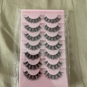 Fransar - Oöppnade lösögonfransar