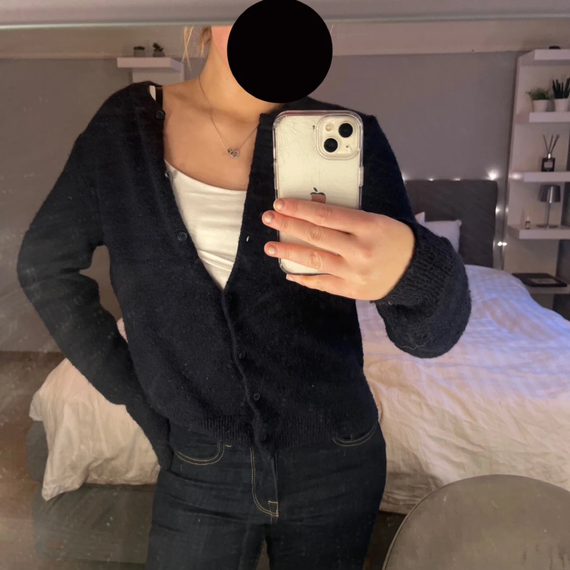 Svart kofta med knappar