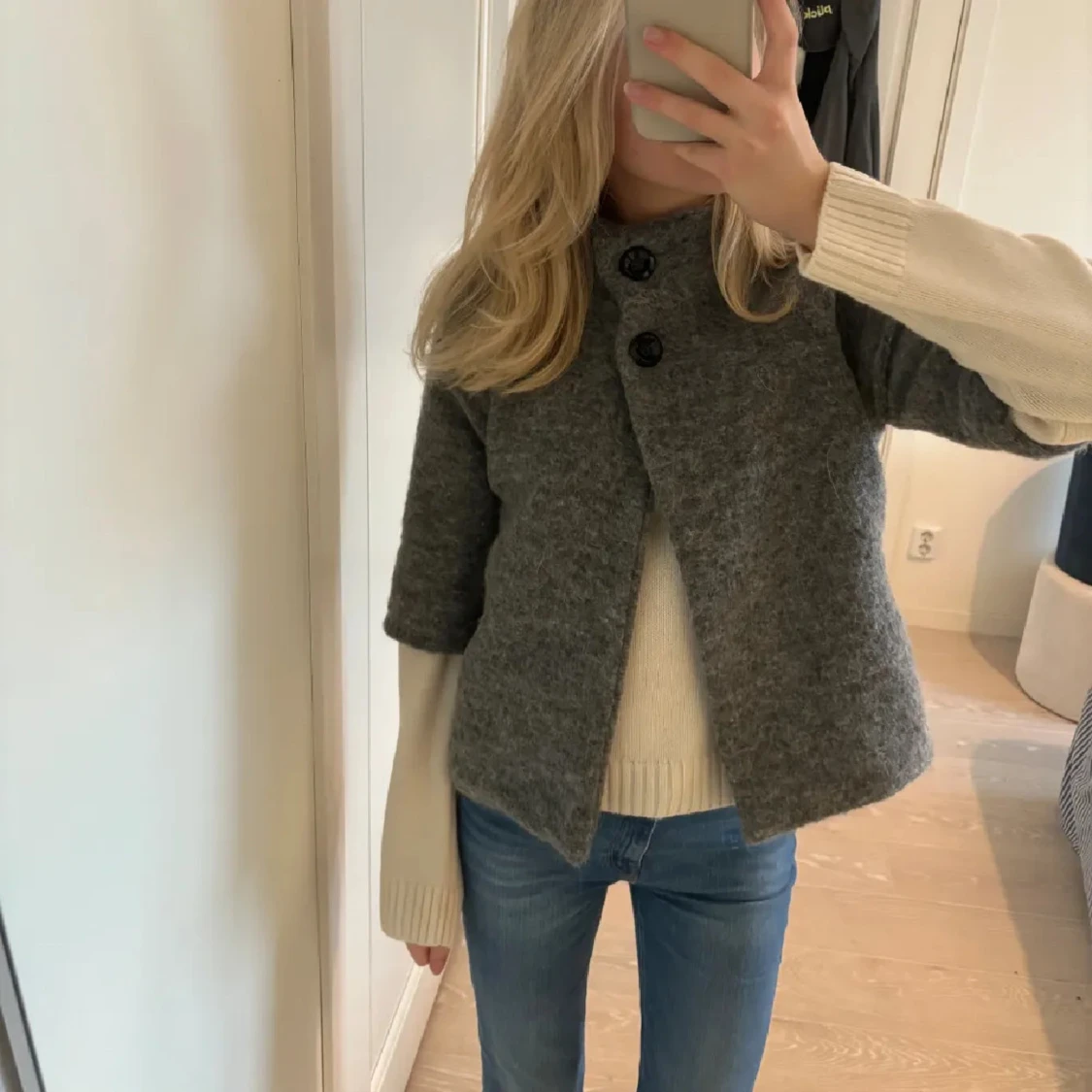 Grå trekvartsärmad ulljacka - 92