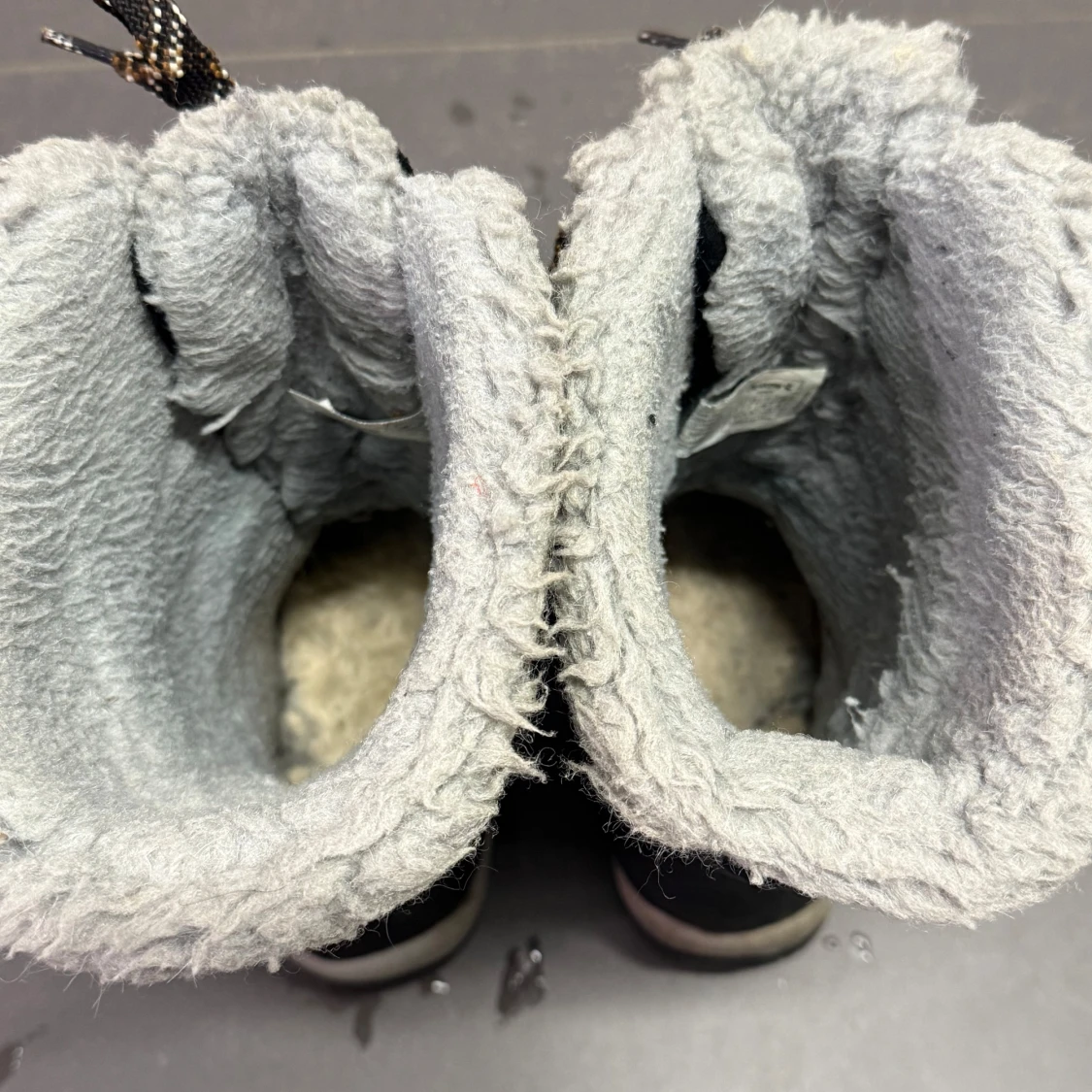 Svarta vattentäta vinterstövlar Bearpaw - 2