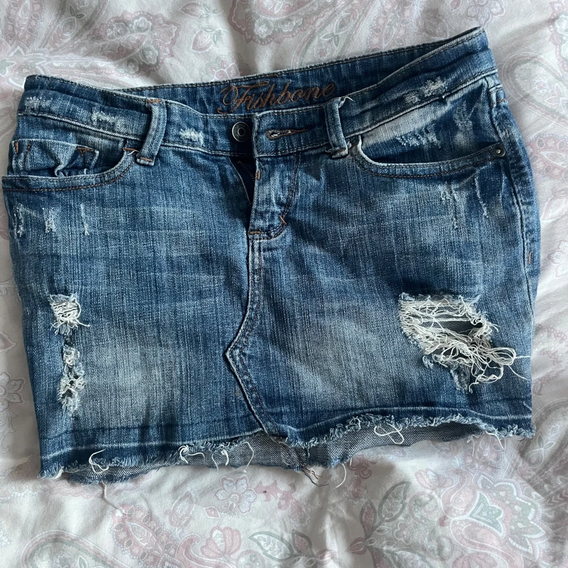 Blå jeanskjol från Fishbone