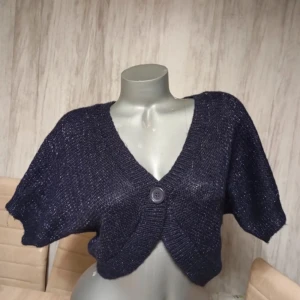 Fin glittrig bolero  - Unik fin bolero från H&M💕💕