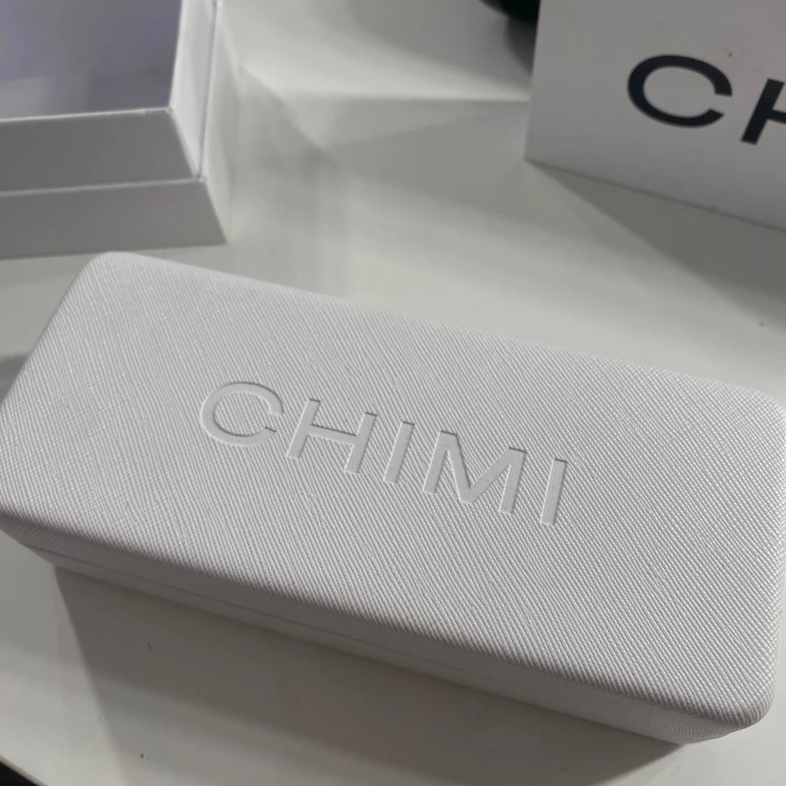 Solglasögon från CHIMI - 91