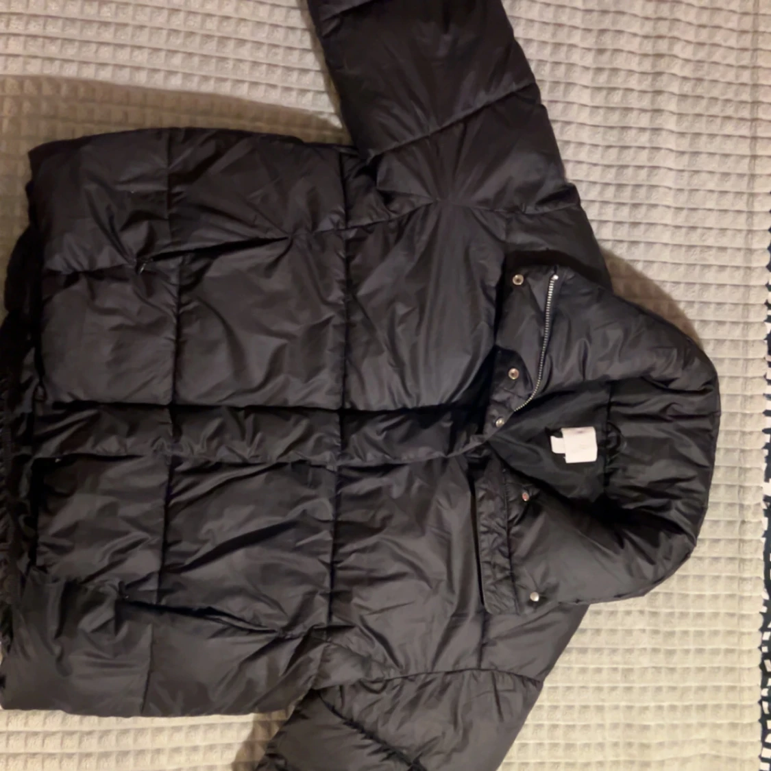 Svart pufferjacka från H&M - 91