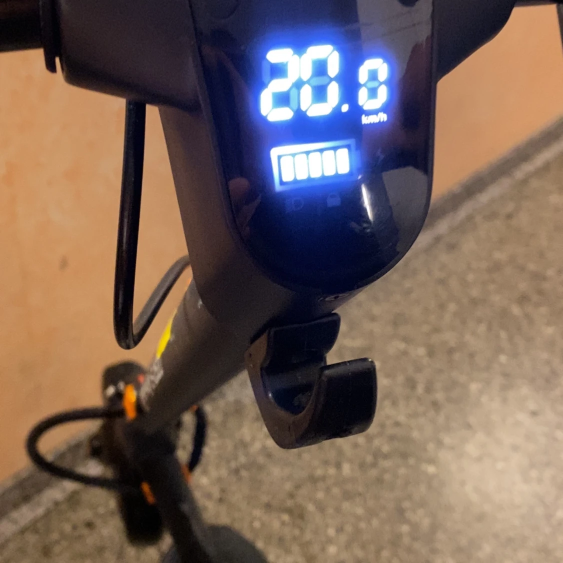 El scooter kör 20 4 växlar - 90