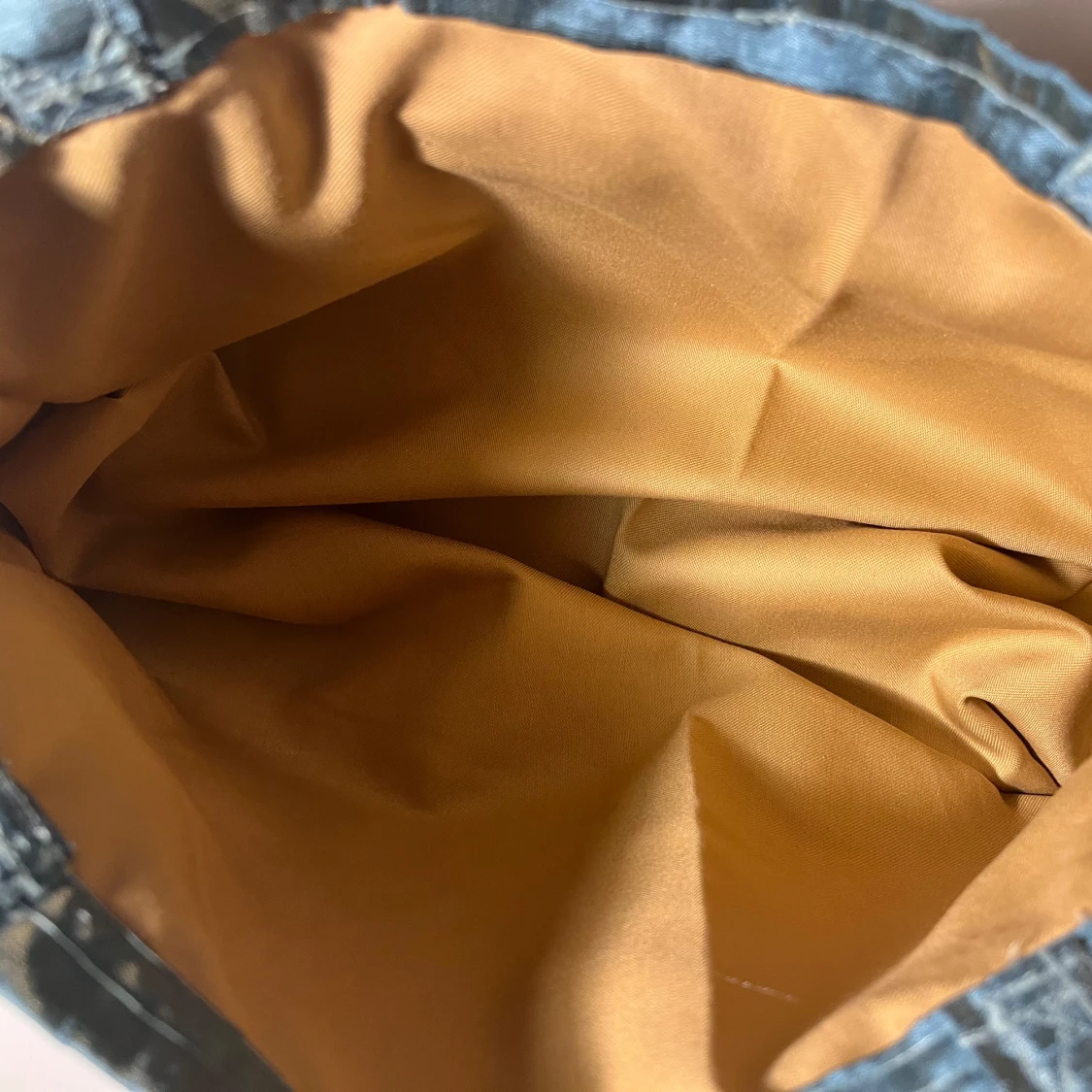 Blå axelväska med rosett - 91