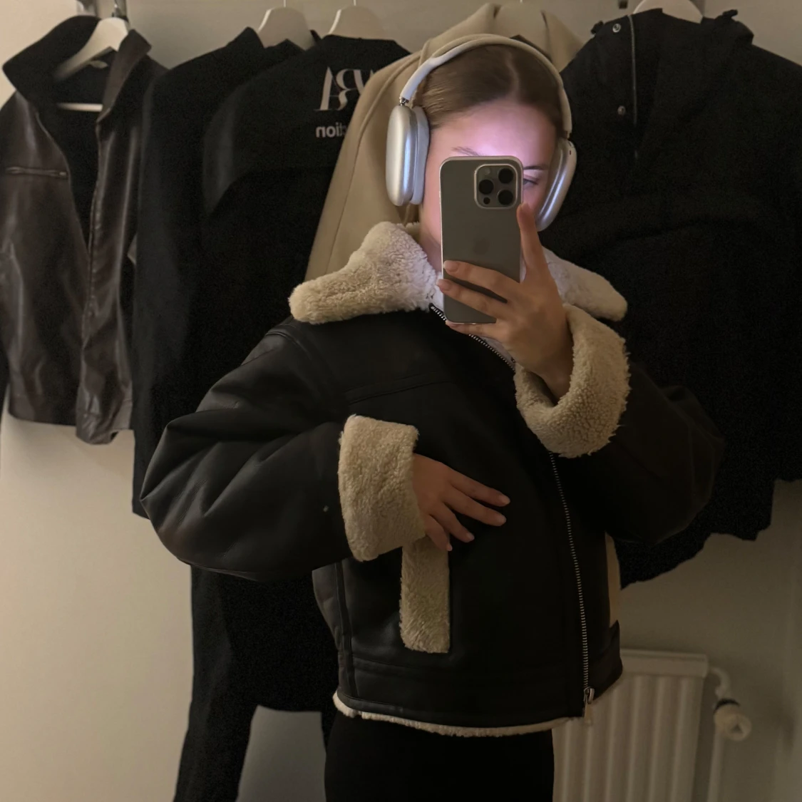 Svart jacka med foder från NA-KD - 90