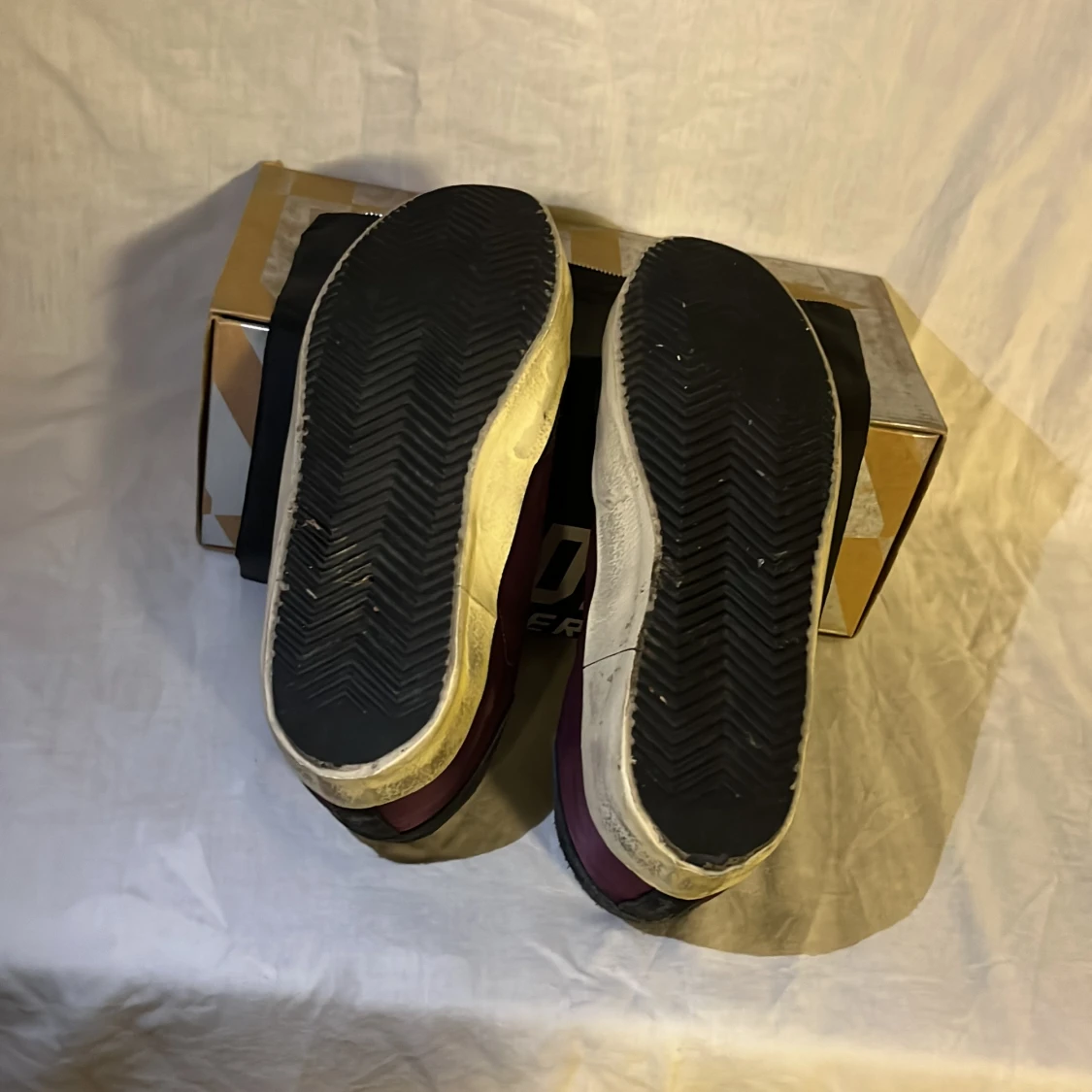 GGDB Sneakers i vinrött och svart - 90