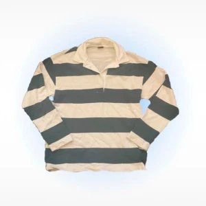 Långärmad skjorta/pikétröja  - Mycket fin randig skjorta. Knappt använd!! 