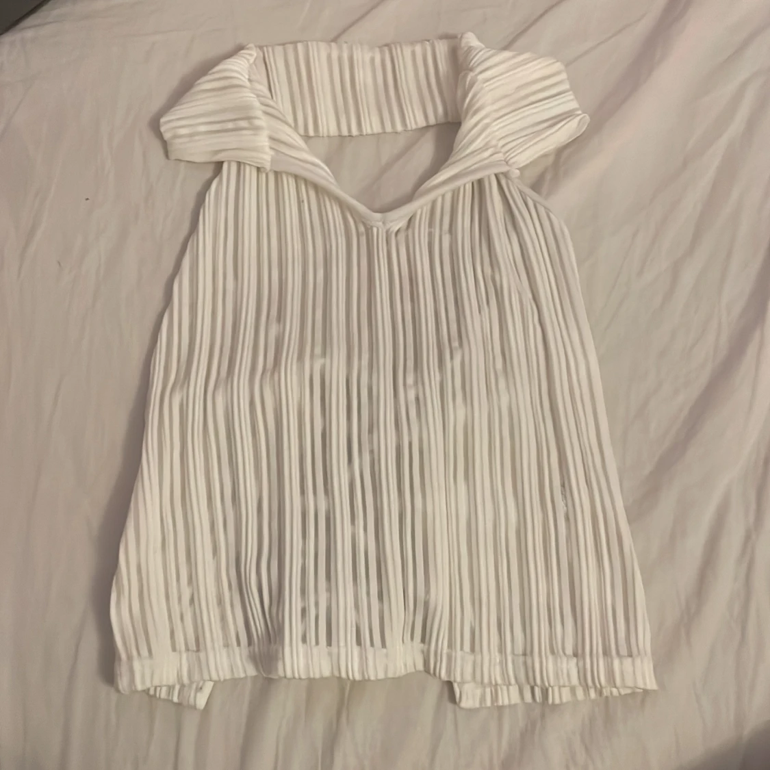 Halter top med snörning - 90