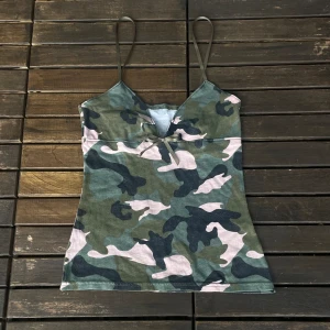 Camo linne - Uppskattad storlek 