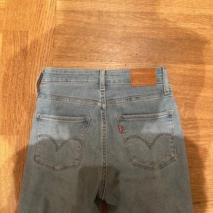 Levis jeans  - Snygga Levis jeans, bootcut 