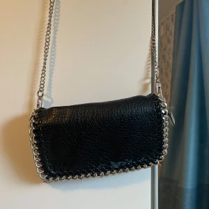 Tiamo väska - Tiamo väska i bra skick! 