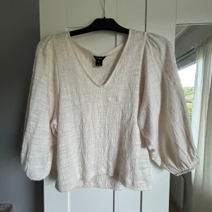 Blus - Används inte längre men är jättefin!