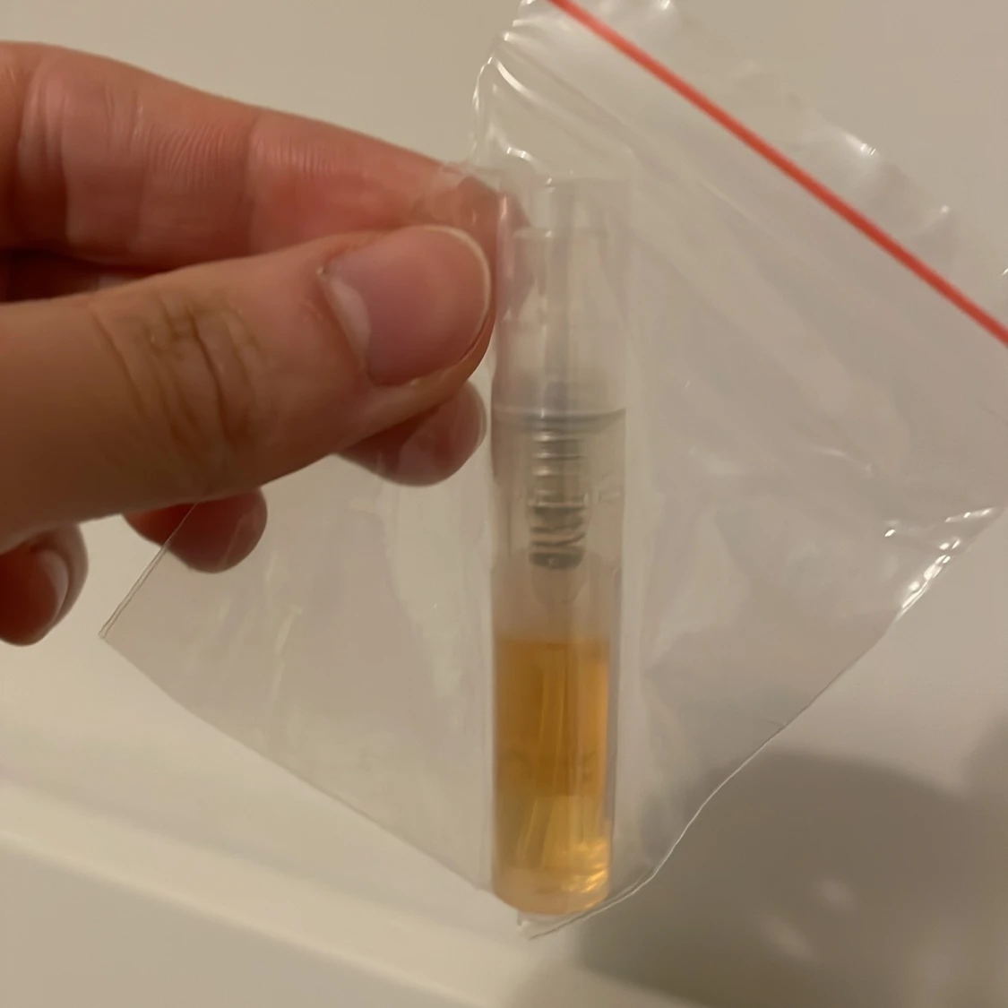 4 st arabiska parfymer + Montale  2ml. - 1