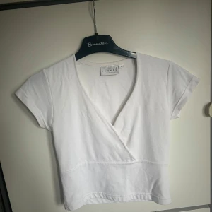 Vit topp - Vintage hm, Croppad top 