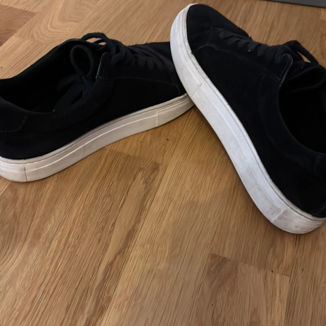 Mörk blåa sneakers från Vagabond ny pris 1300 - 1