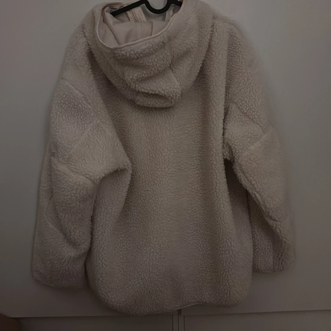 Vit teddyjacka med huva - 91