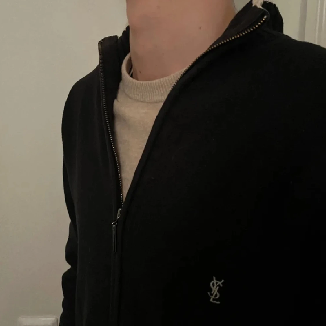 Svart kofta med dragkedja från YSL - 91